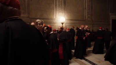 The_New_Pope_S01E04_mkv3683.jpg